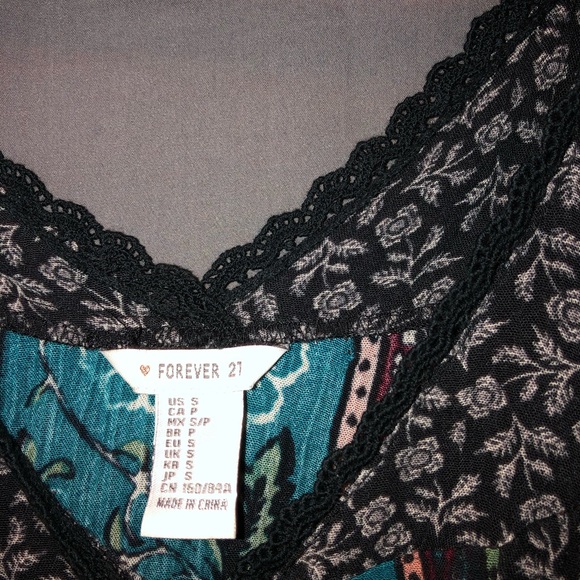 Off shoulder top - Picture 3 of 4